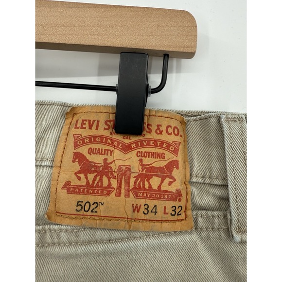 Levis 502 Jeans Men 34x32 Beige Tan Tapered American Denim Pants - Picture 4 of 11